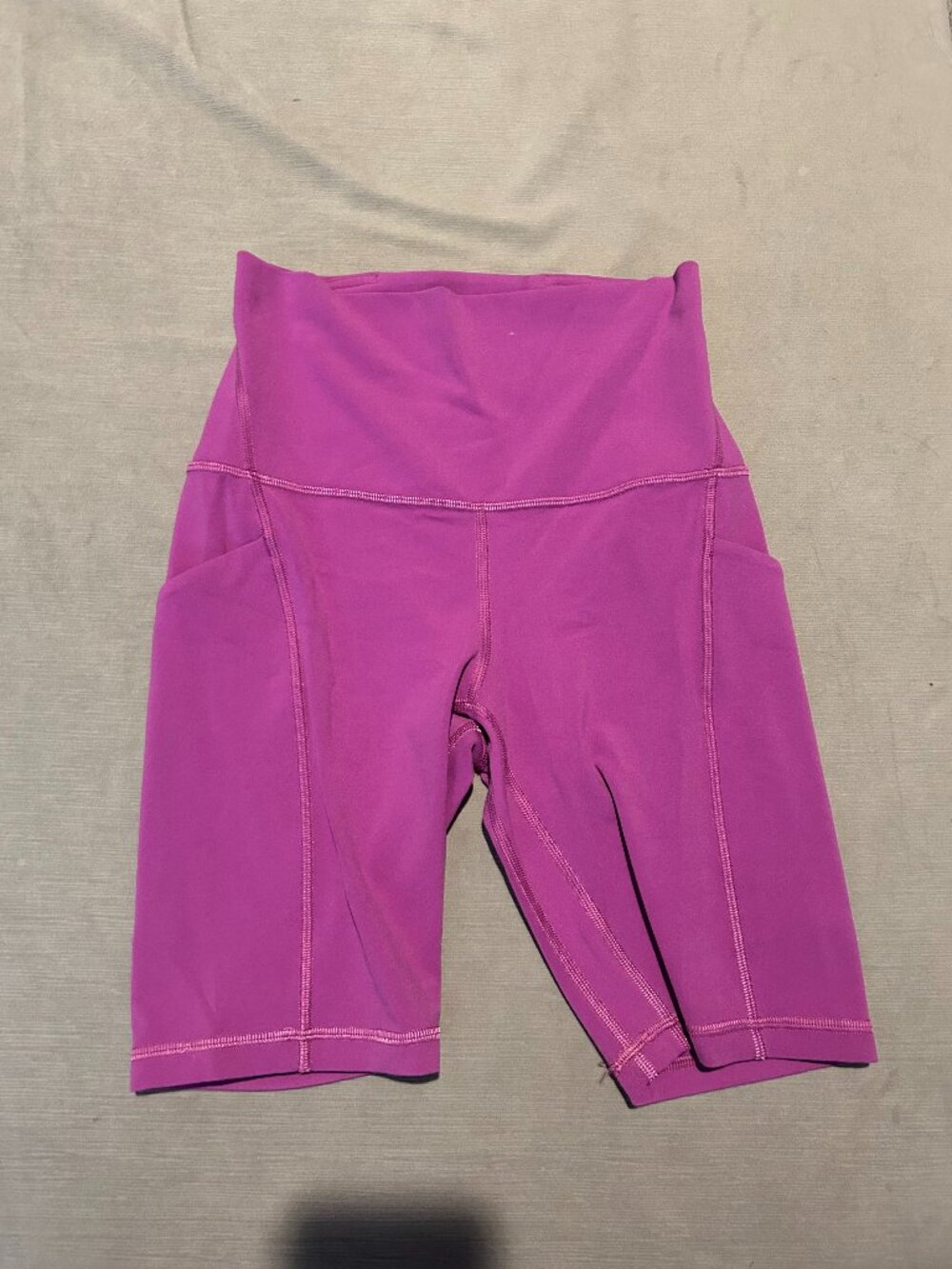 LULULEMON Fast and Free Short *Nulux Magenta Purple Pockets 8" Size 4